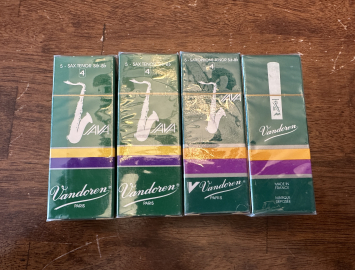 New Old Stock - Vandoren Java #4 Reeds for Tenor